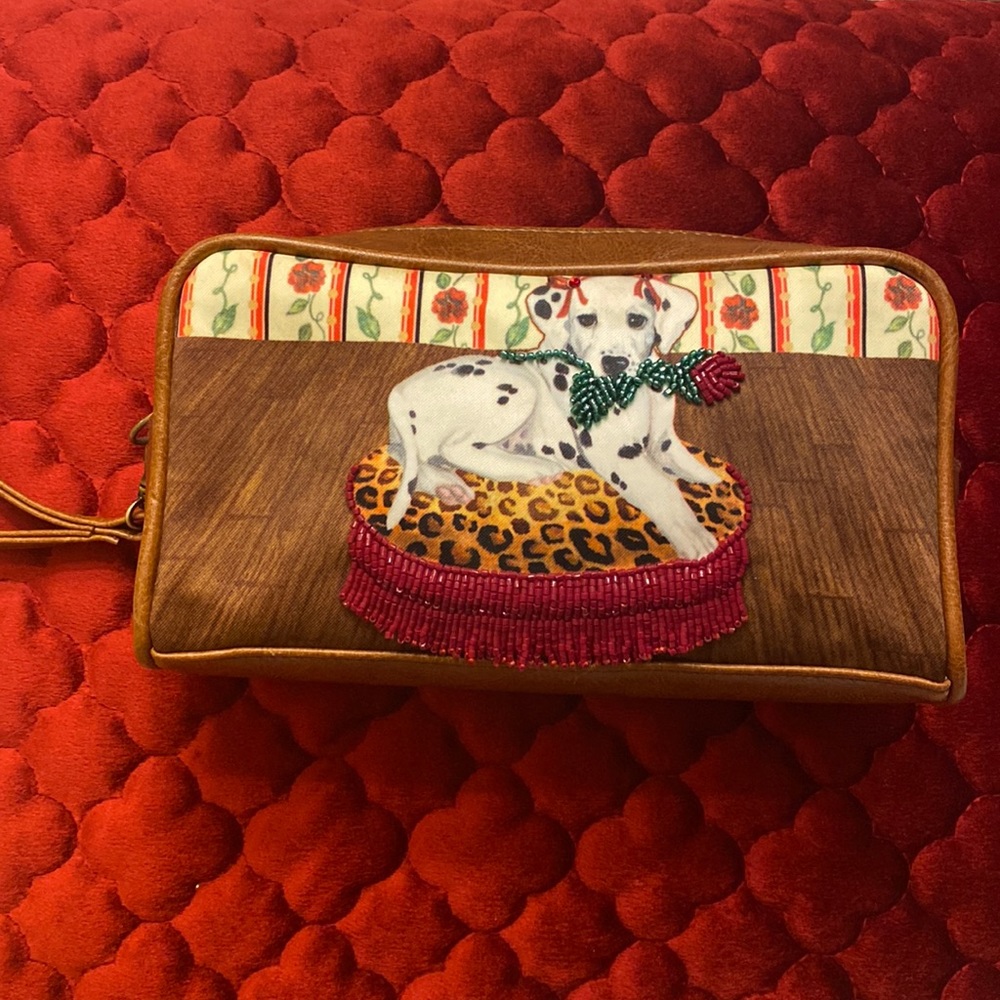 Isabella fiore wristlet